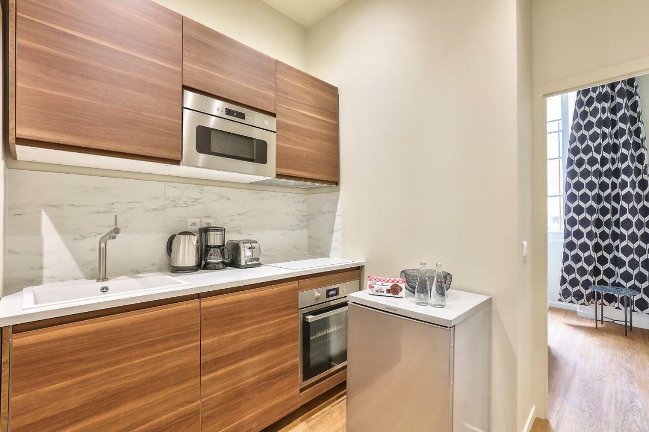 94 - Urban French Kiss Montorgueil Apartment Париж Екстериор снимка